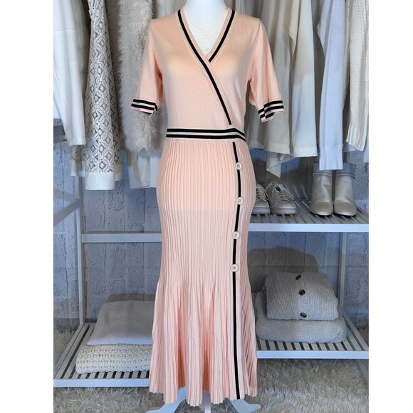 New York & Company Dresses & Skirts - New York & Co. Women's Size M Peach Ribbed Flared Hem Midi Sweater Dress #0032
